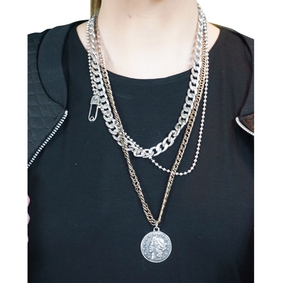 NWT - Elizabethan Coin Necklace - Picture 4 of 5